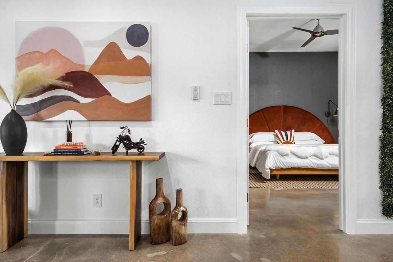 Container Haus Pet Friendly With Cowboy Pool Villa Fredericksburg Dış mekan fotoğraf
